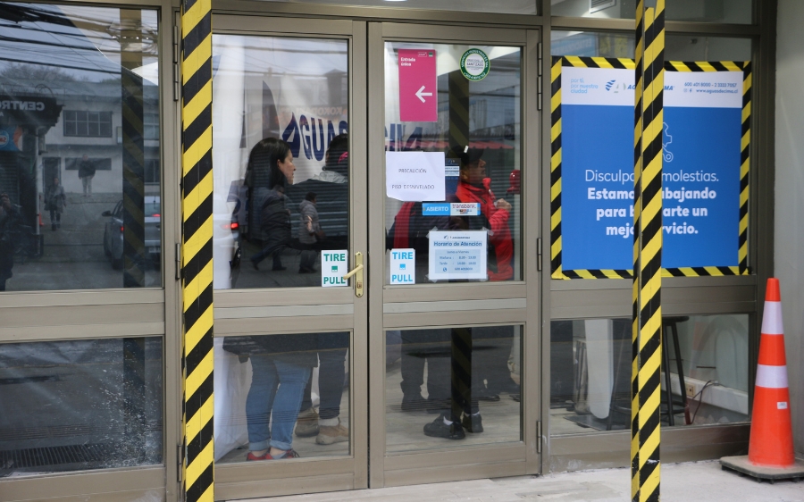 Aguas Décima remodela su Centro de Atención a Clientes